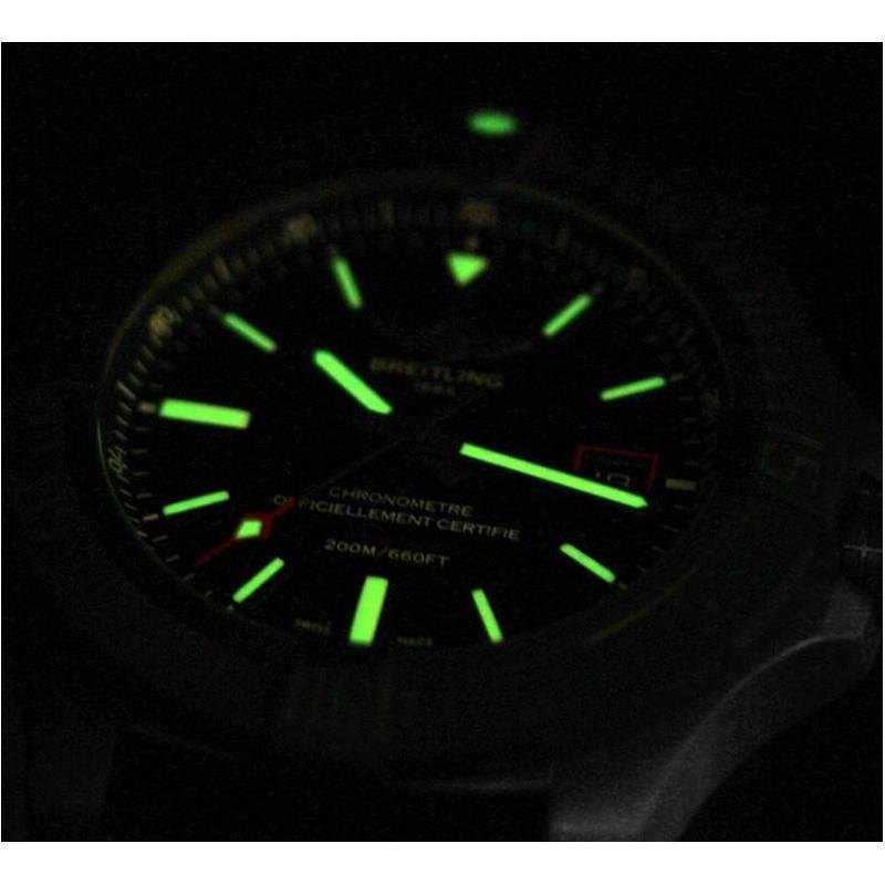 Breitling Avenger Blackbird 44 Men's V1731110-BD74-109W Watch - Luminescence