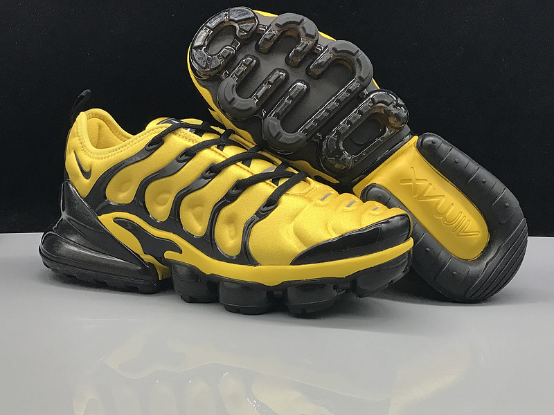 Nike Air VaporMax Plus “Yellow:Black” 9