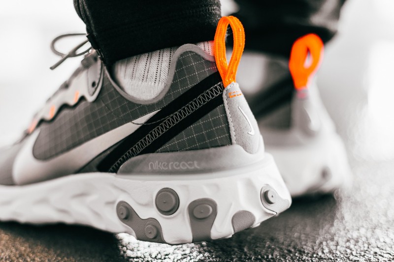 Nike React Element 55 “Grey:Orange” Grid 11