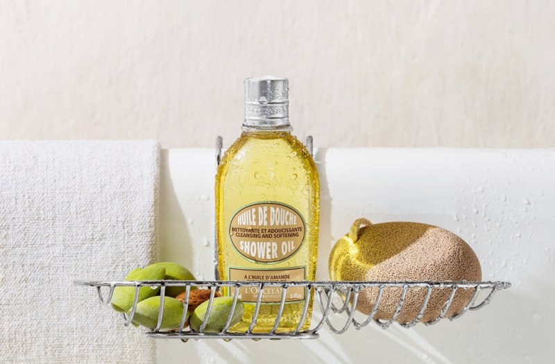 L'Occitane Cleansing & Softening Almond Shower Oil