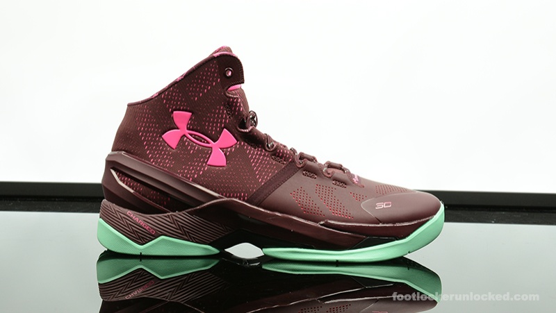 curry 2 maroon