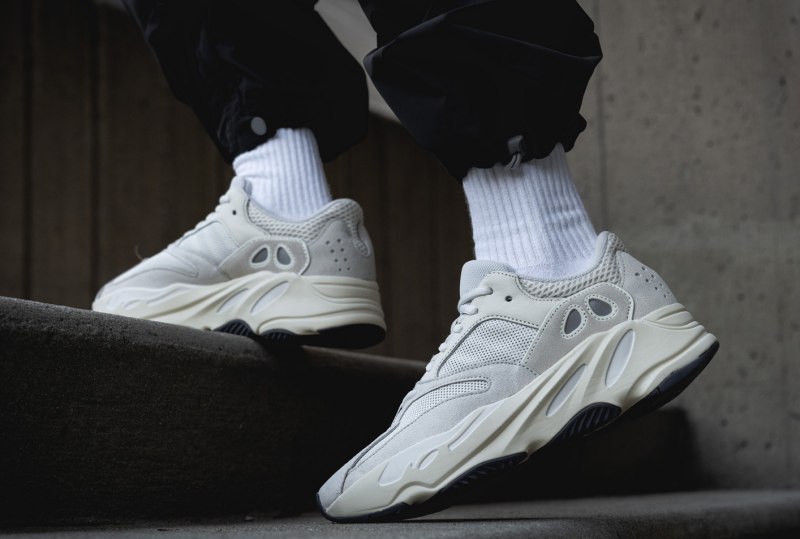 Adidas Yeezy Boost 700 'Analog' Review